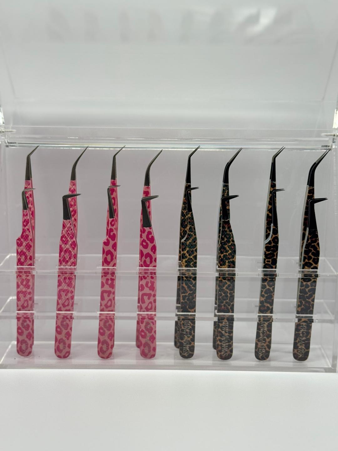 Tweezers