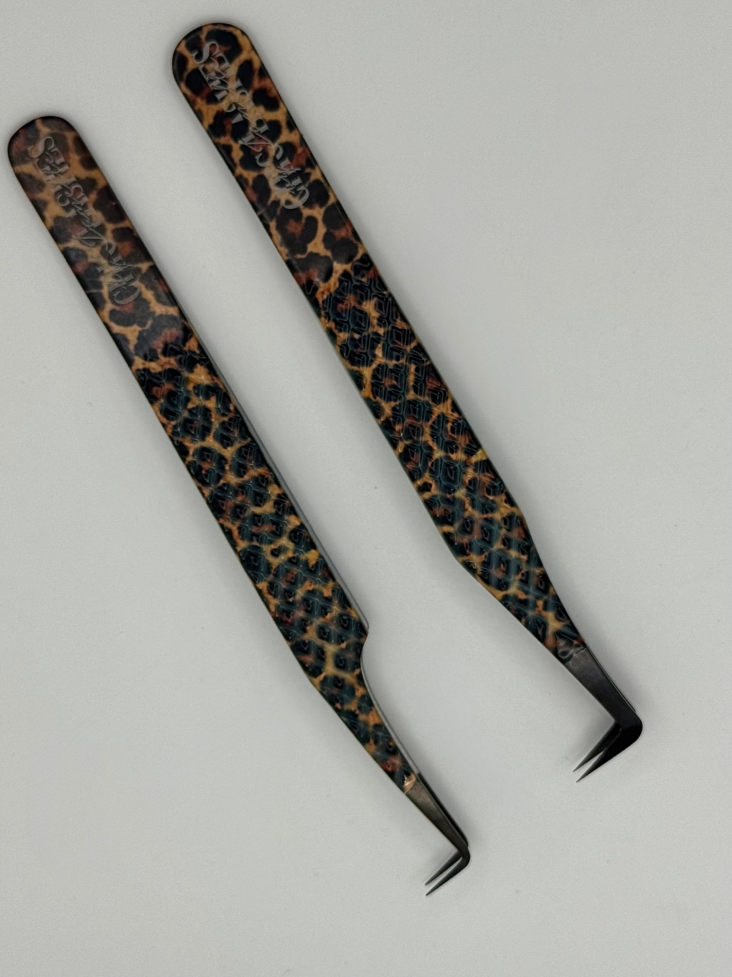 Volume Tweezers (Diamond Grip)