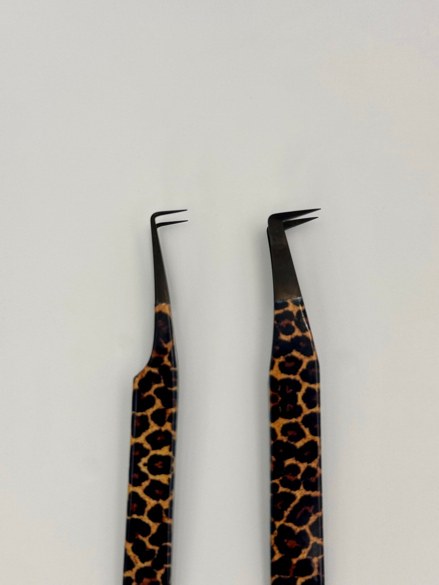 Volume Tweezers (Smooth)