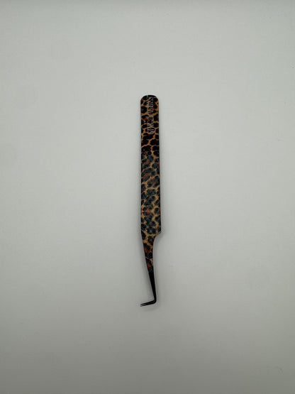 Volume Tweezers (Diamond Grip)