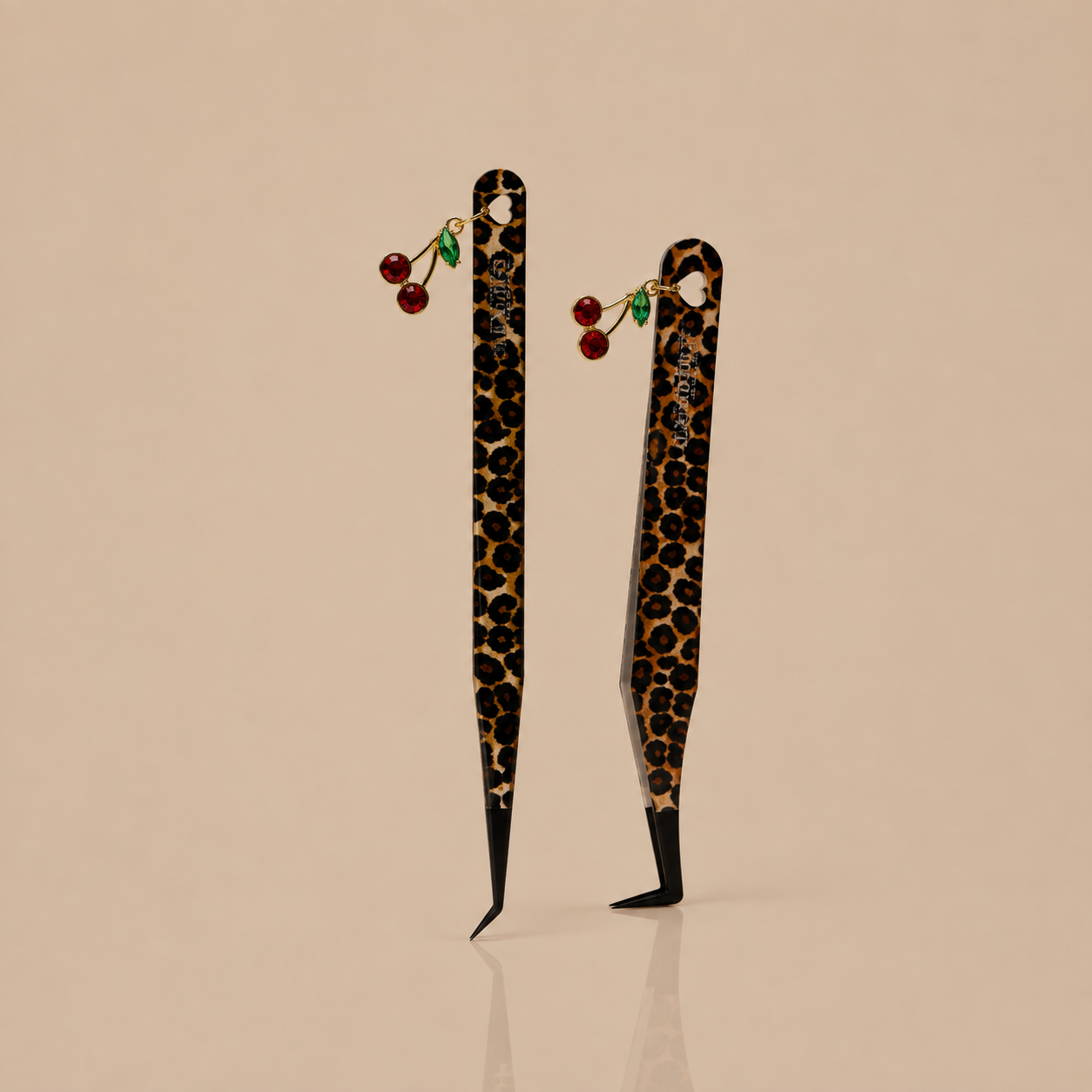 Charm Cheetah Tweezers
