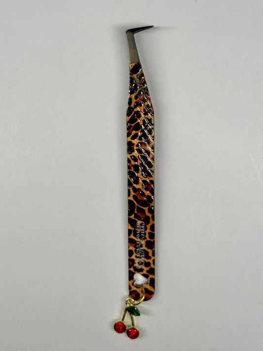 Charm Cheetah Tweezers