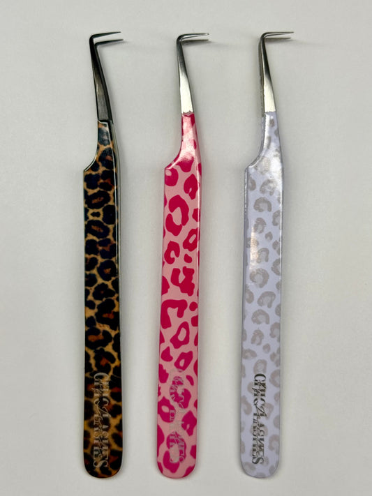 90° Skinny Volume Tweezers